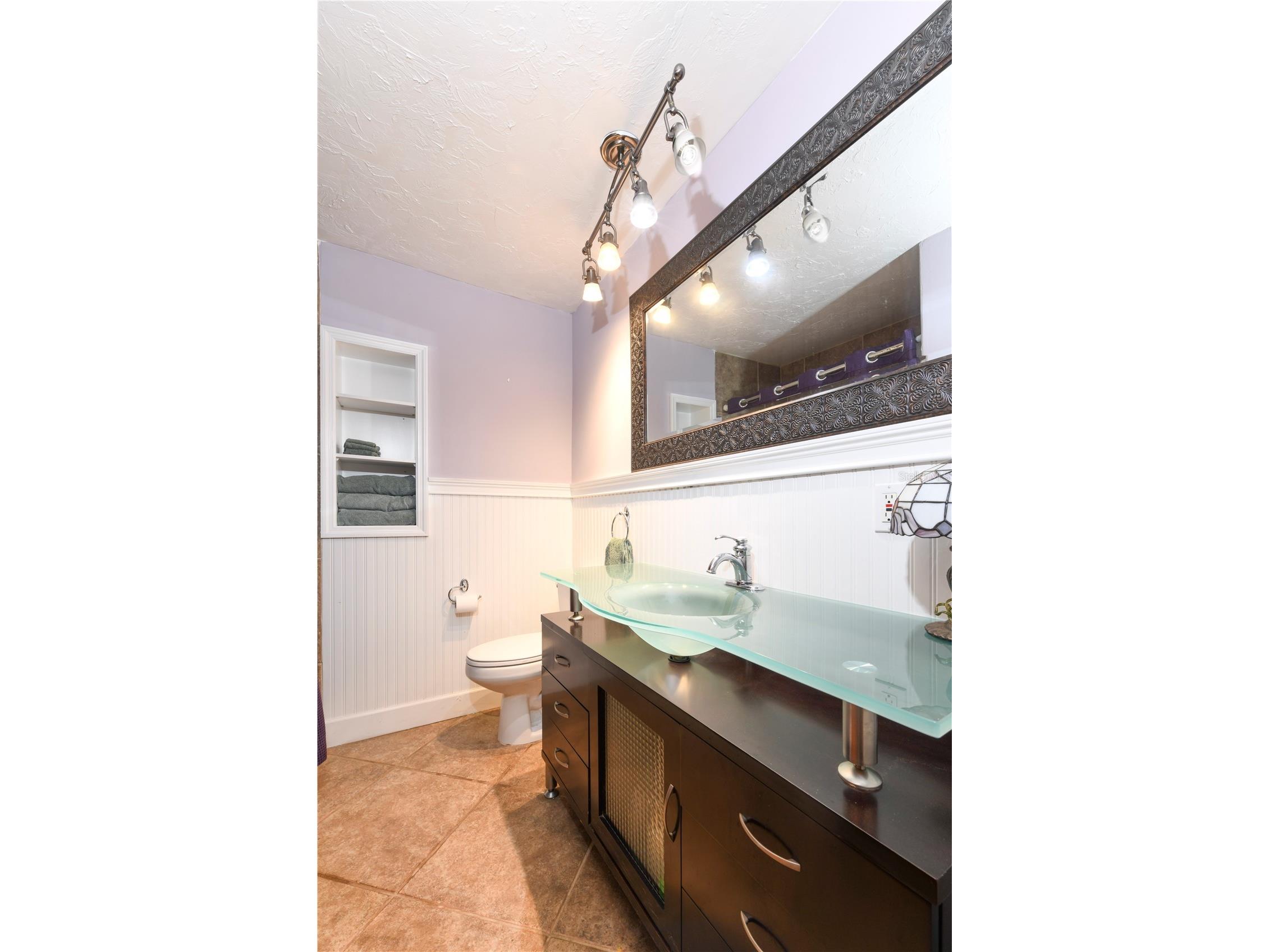 2059 Rose Street Sarasota FL 34239 TB8503863 image24