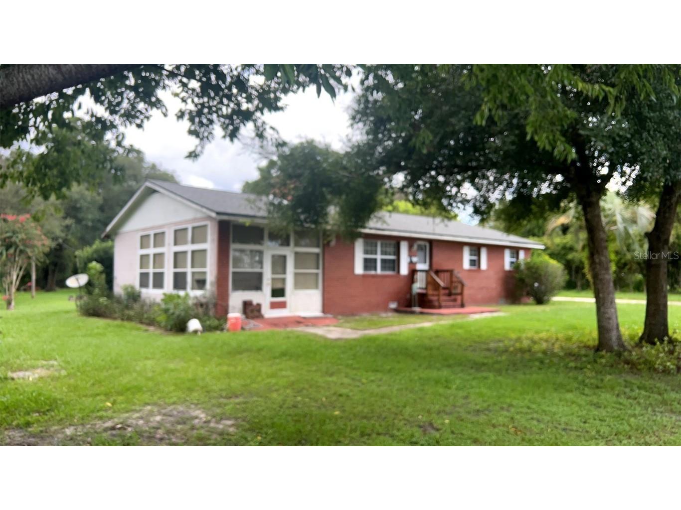 20595 SE Highway 42 Umatilla FL 32784 G5085391 image1