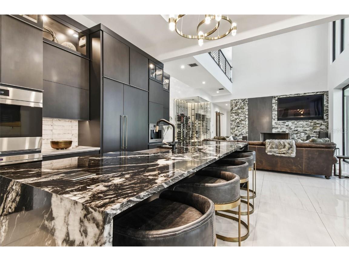 206 6th Street E Tierra Verde FL 33715 TB8409488 image11