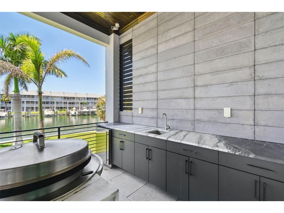 206 6th Street E Tierra Verde FL 33715 TB8409488 image18