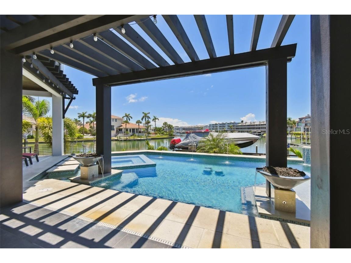 206 6th Street E Tierra Verde FL 33715 TB8409488 image22