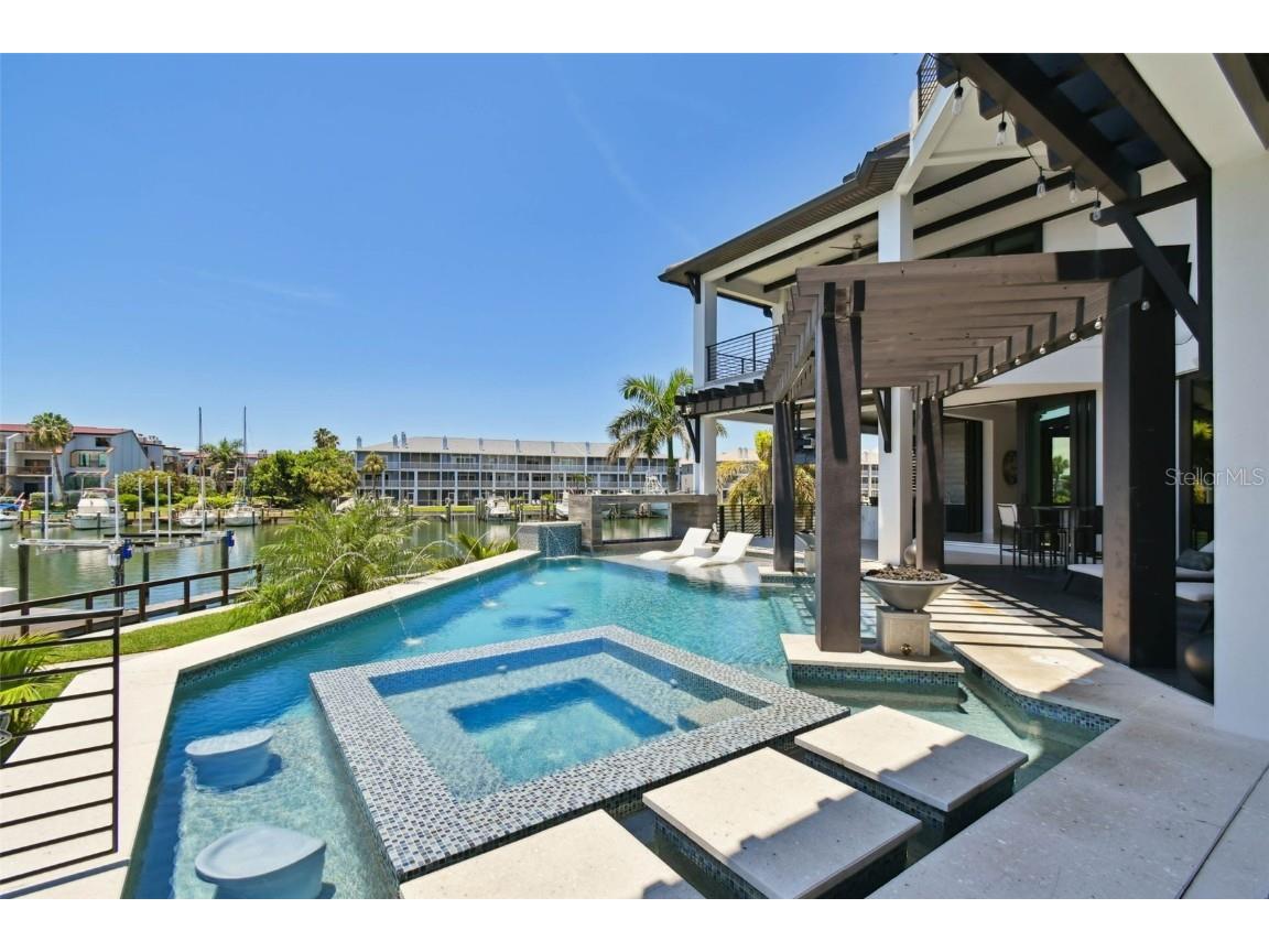 206 6th Street E Tierra Verde FL 33715 TB8409488 image25