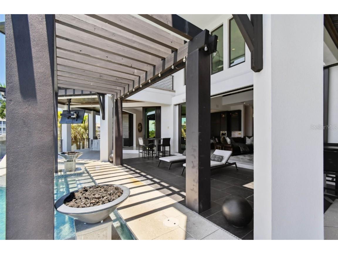 206 6th Street E Tierra Verde FL 33715 TB8409488 image32