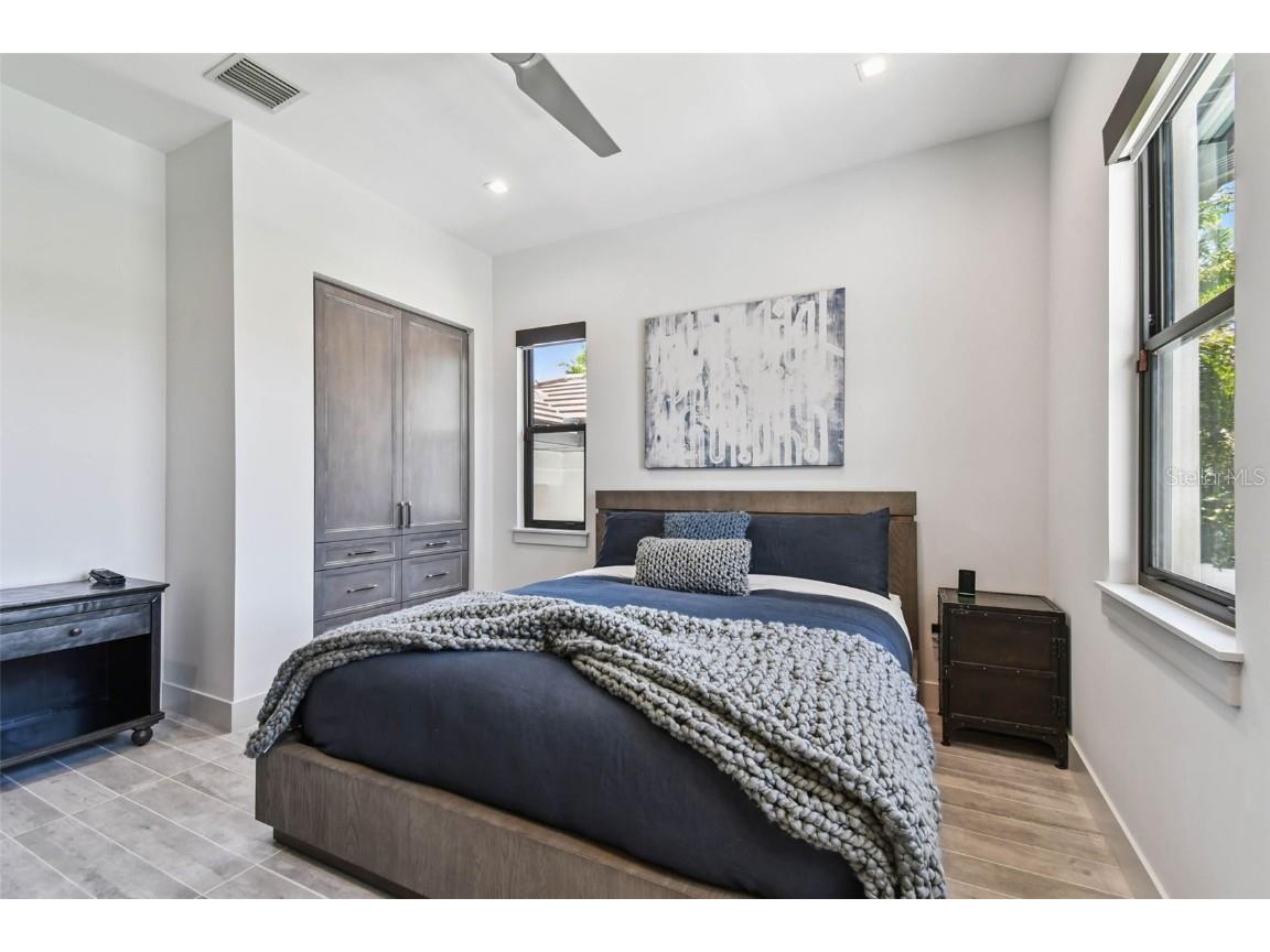 206 6th Street E Tierra Verde FL 33715 TB8409488 image42