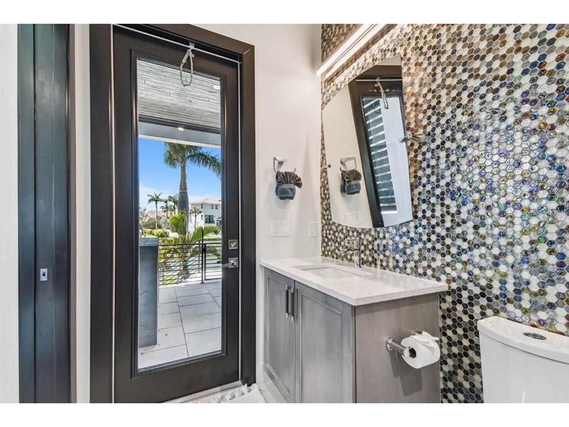 206 6th Street E Tierra Verde FL 33715 TB8409488 image44