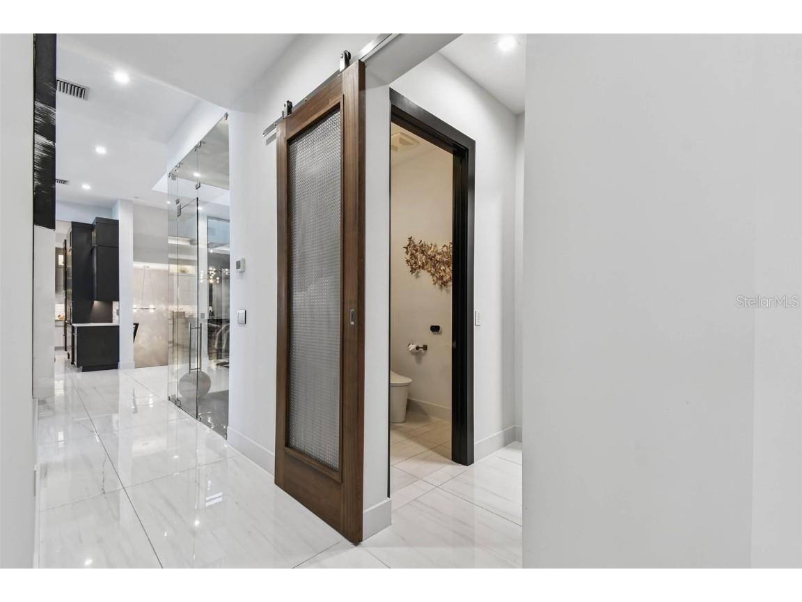 206 6th Street E Tierra Verde FL 33715 TB8409488 image45