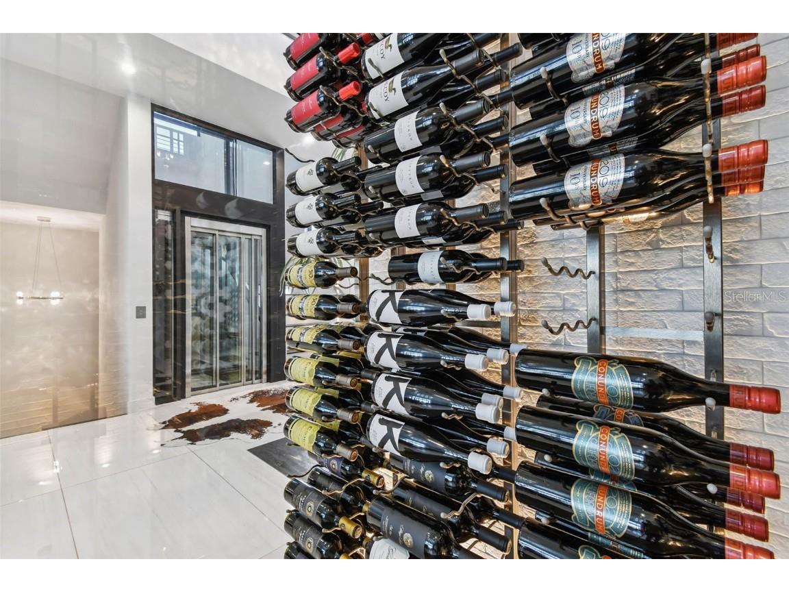 206 6th Street E Tierra Verde FL 33715 TB8409488 image7