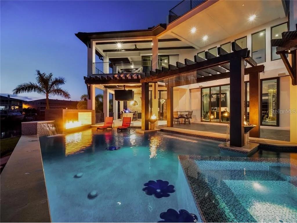 206 6th Street E Tierra Verde FL 33715 TB8409488 image97