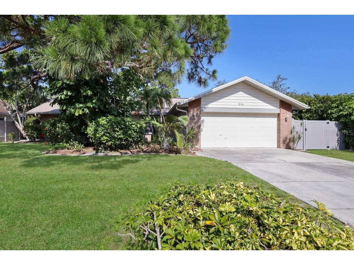 206 73rd Street NW Bradenton FL 34209 A4570472 image1