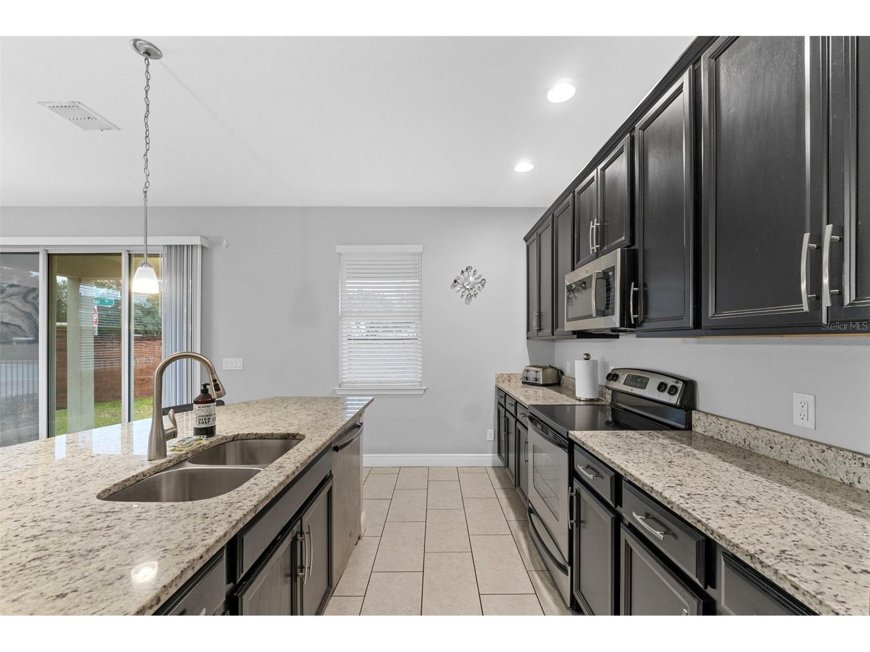 206 Aberdeen St Davenport FL 33896 O6415203 image13