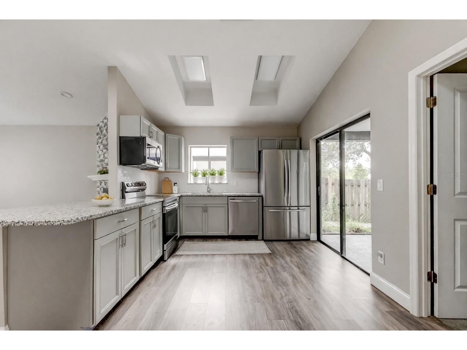 206 Bedford Street Oldsmar FL 34677 TB8455925 image15