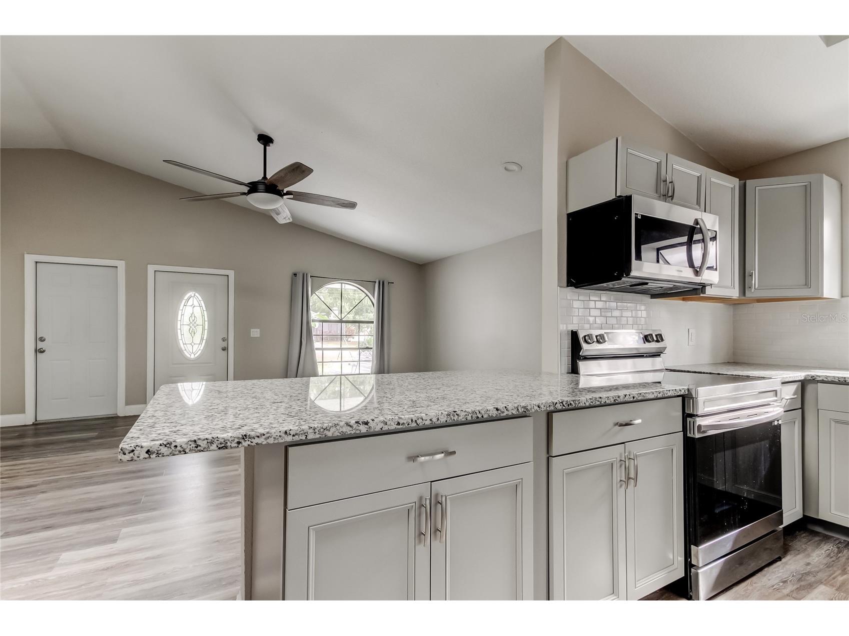 206 Bedford Street Oldsmar FL 34677 TB8455925 image16