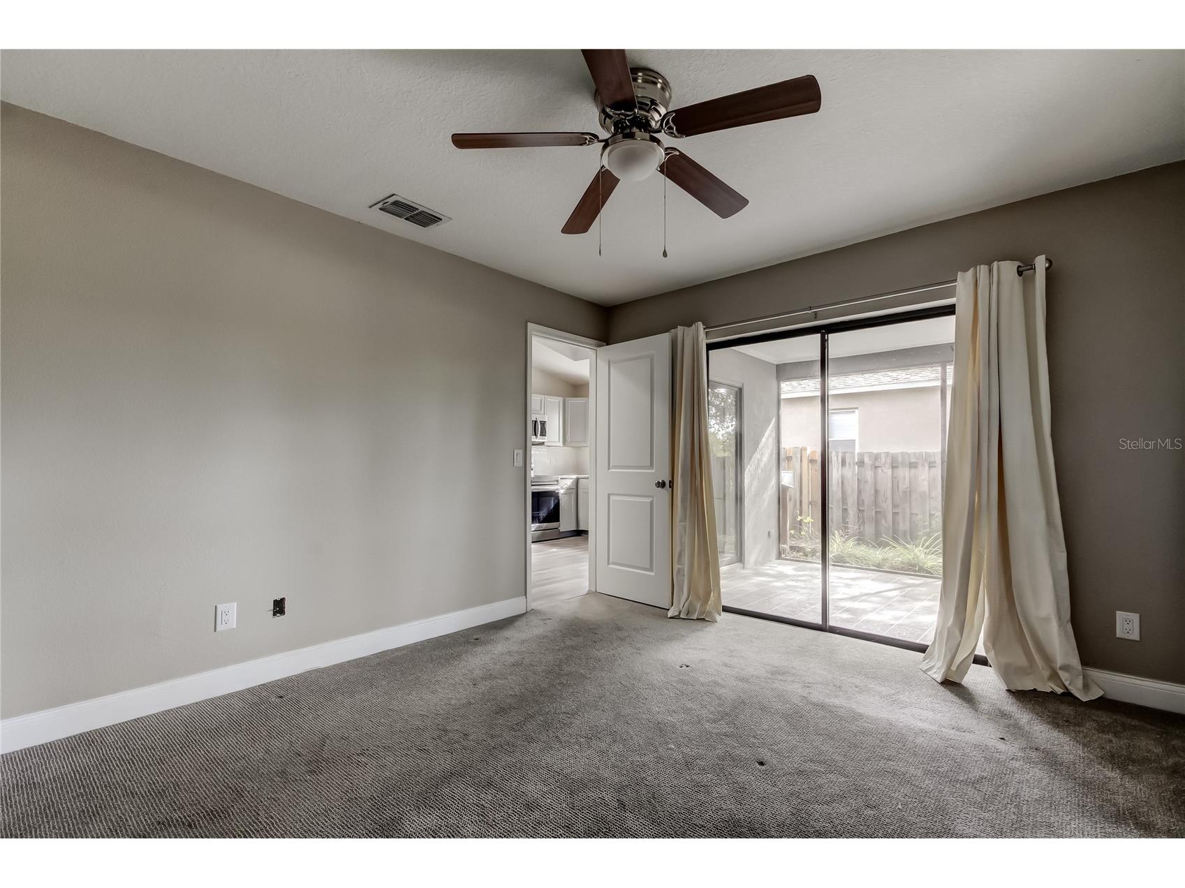 206 Bedford Street Oldsmar FL 34677 TB8455925 image22