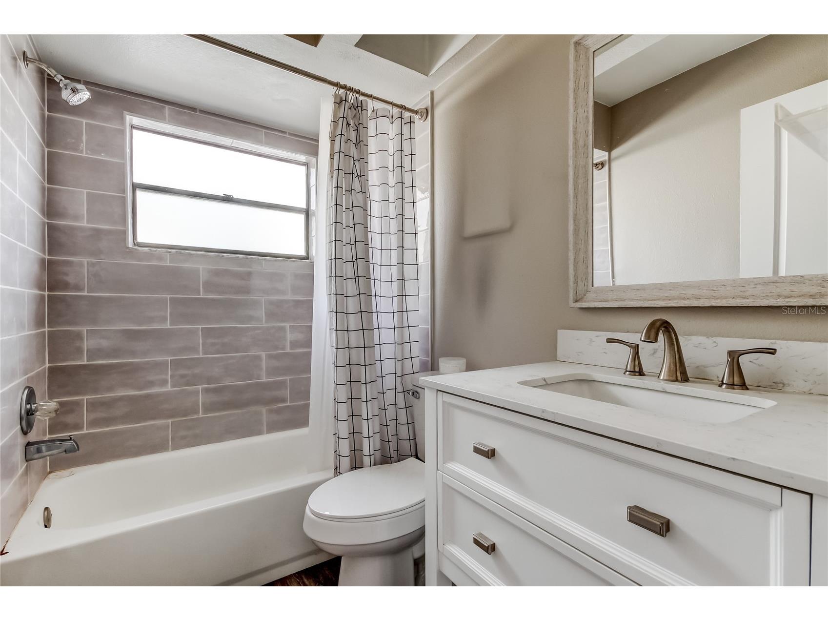 206 Bedford Street Oldsmar FL 34677 TB8455925 image31