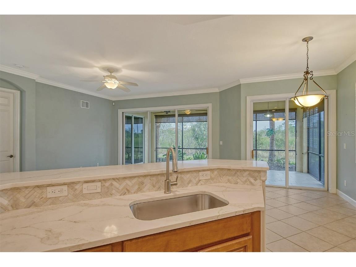 206 Bella Vista Terrace #29B North Venice FL 34275 A4661424 image22
