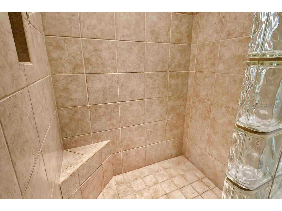 206 Bella Vista Terrace #29B North Venice FL 34275 A4661424 image27