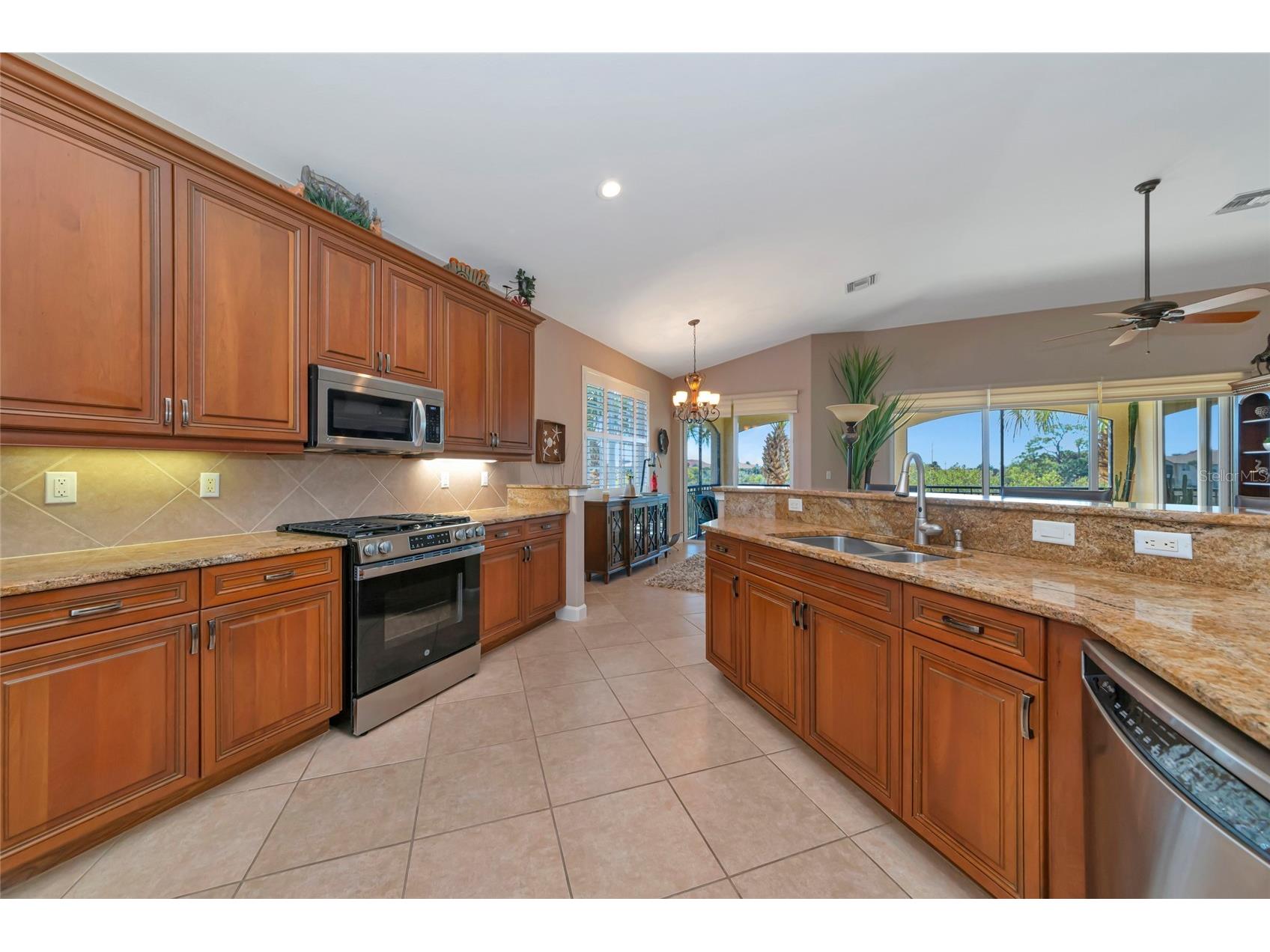 206 Bella Vista Terrace #29C Nokomis FL 34275 A4681406 image18