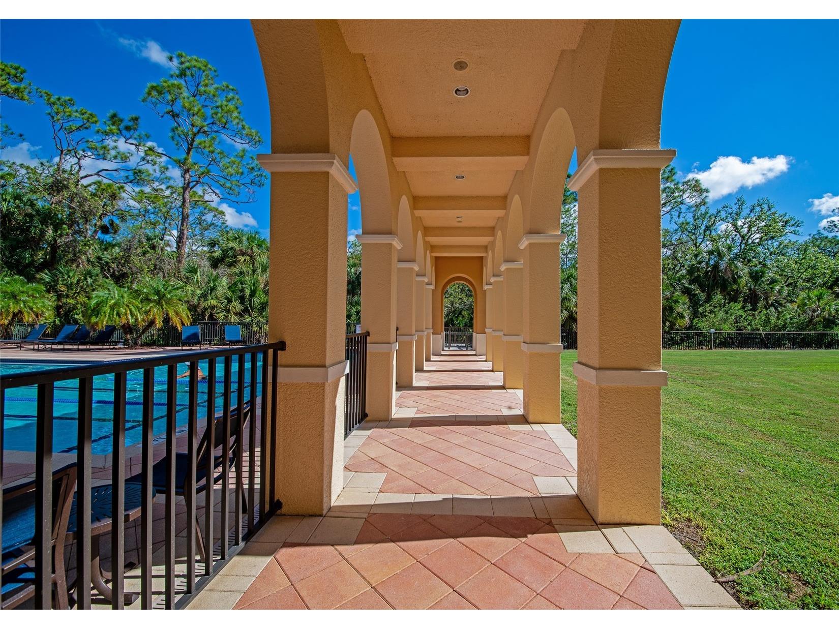 206 Bella Vista Terrace #29C Nokomis FL 34275 A4681406 image80