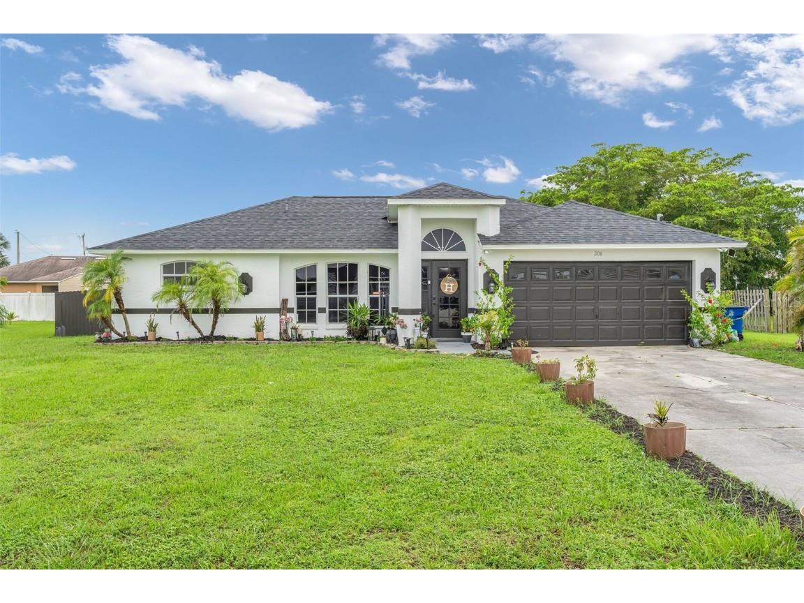206 Blackstone Drive Fort Myers FL 33913 O6221294 image1
