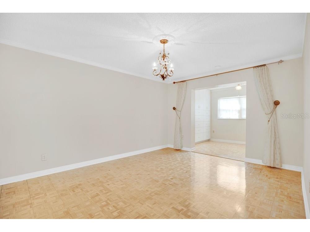 206 Cattail Court Orlando FL 32806 - LAKE HOLDEN O6399792 image9