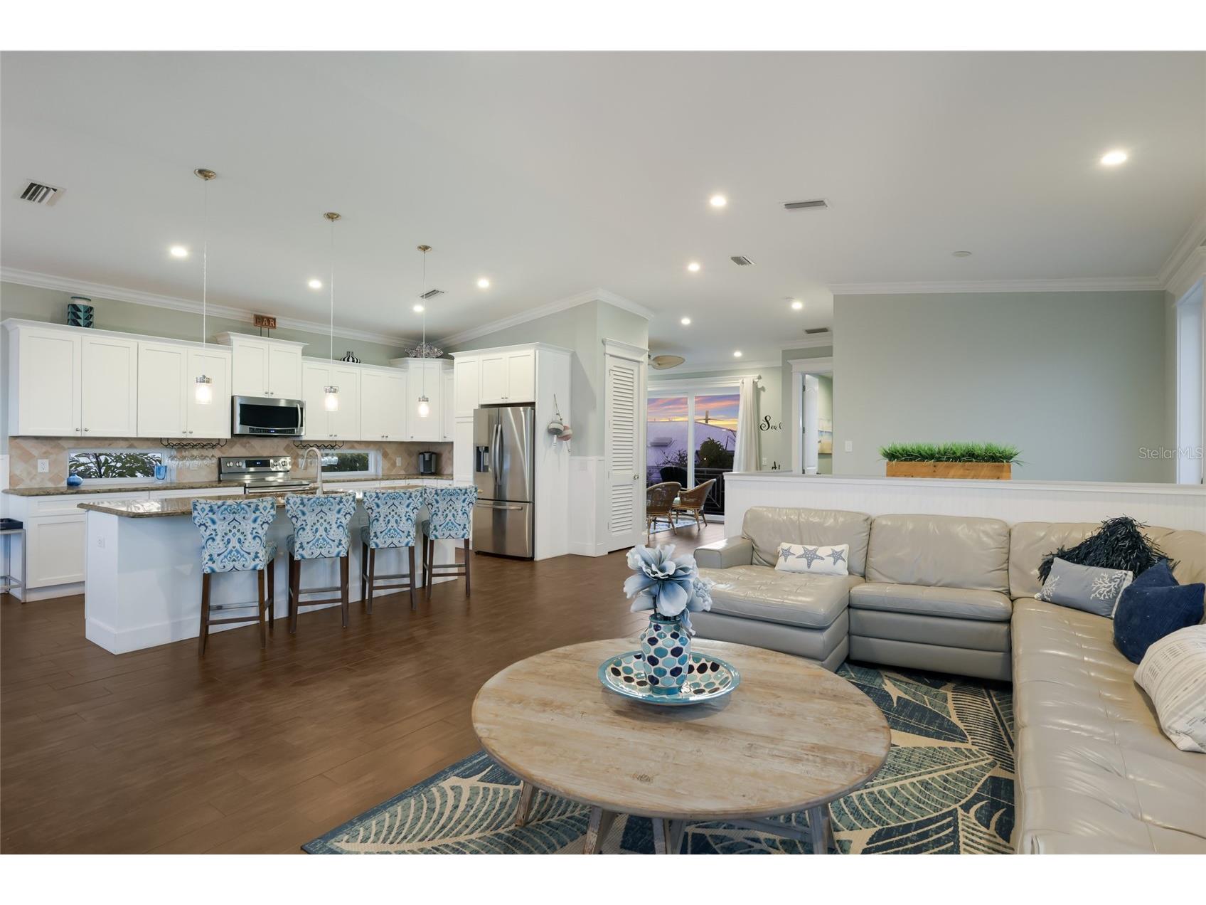 206 Church Avenue Bradenton Beach FL 34217 - GULF OF MEXICO A4679935 image16