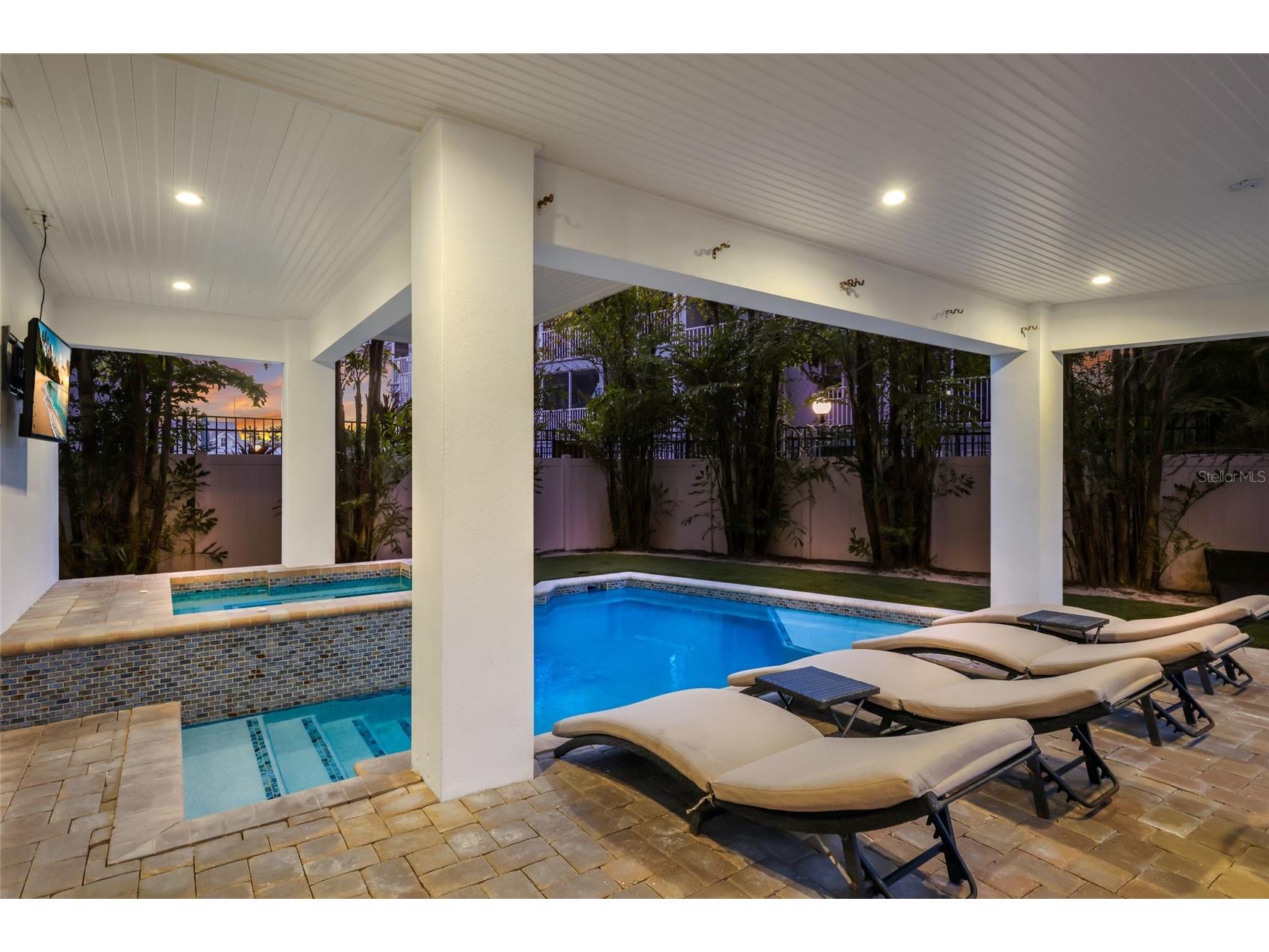 206 Church Avenue Bradenton Beach FL 34217 - GULF OF MEXICO A4679935 image25