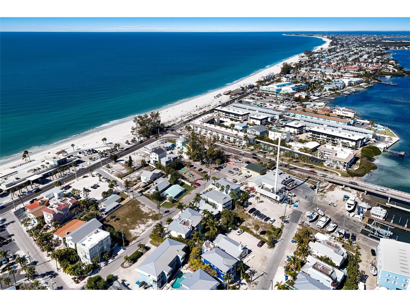 206 Church Avenue Bradenton Beach FL 34217 - GULF OF MEXICO A4679935 image46