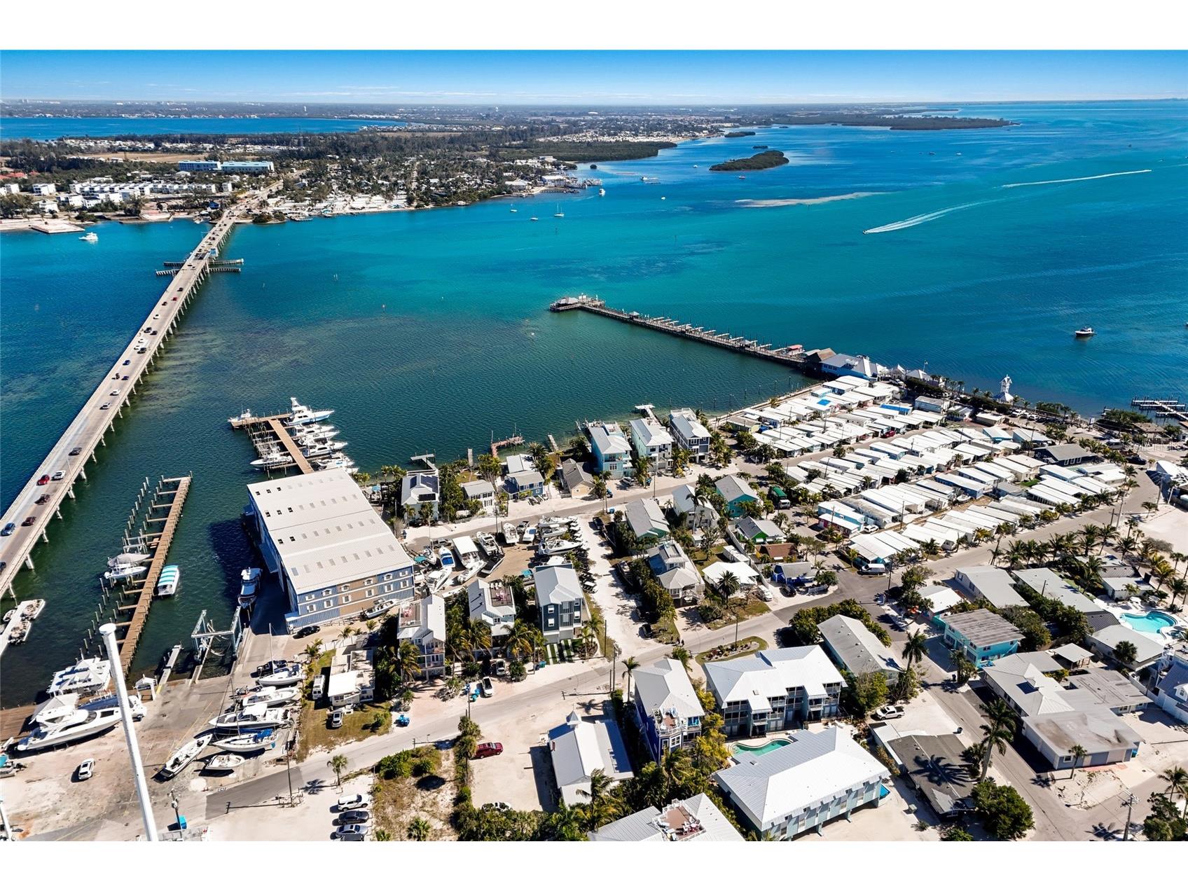 206 Church Avenue Bradenton Beach FL 34217 - GULF OF MEXICO A4679935 image98