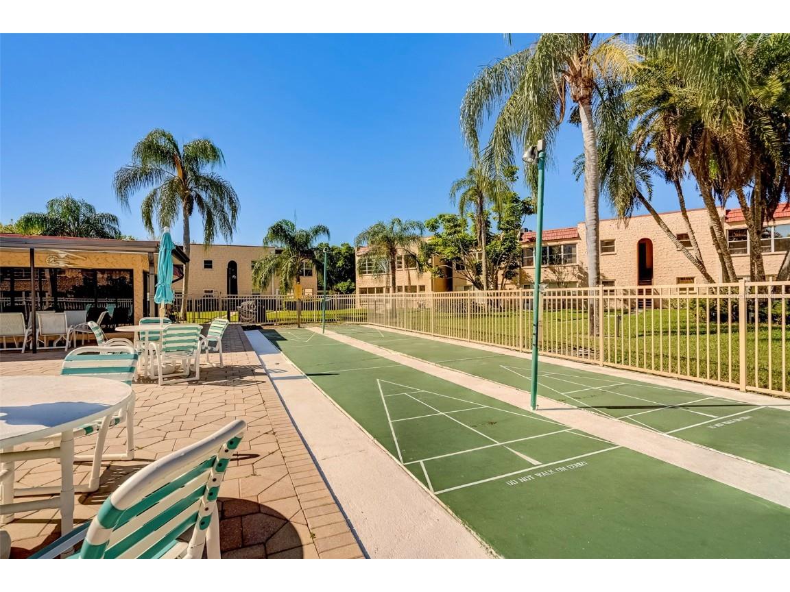 206 Dogwood Circle Seminole FL 33777 TB8421980 image36