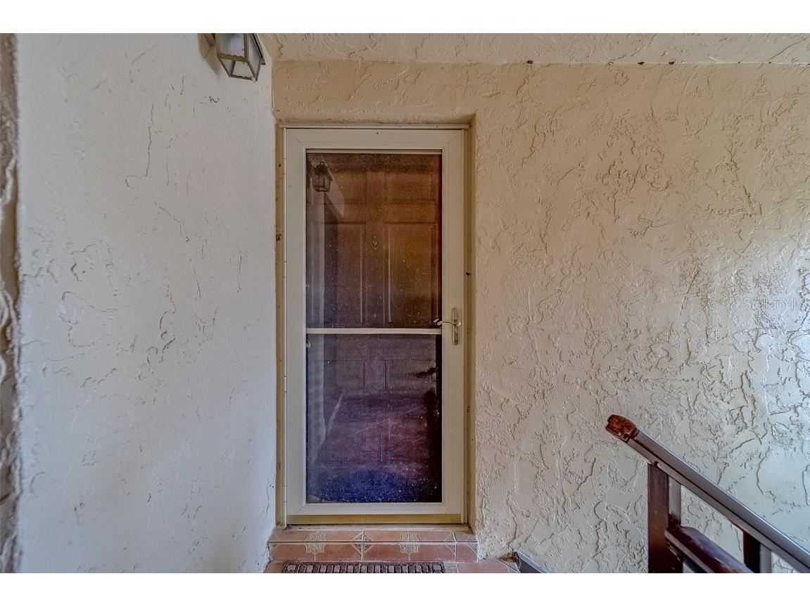 206 Dogwood Circle Seminole FL 33777 TB8421980 image4