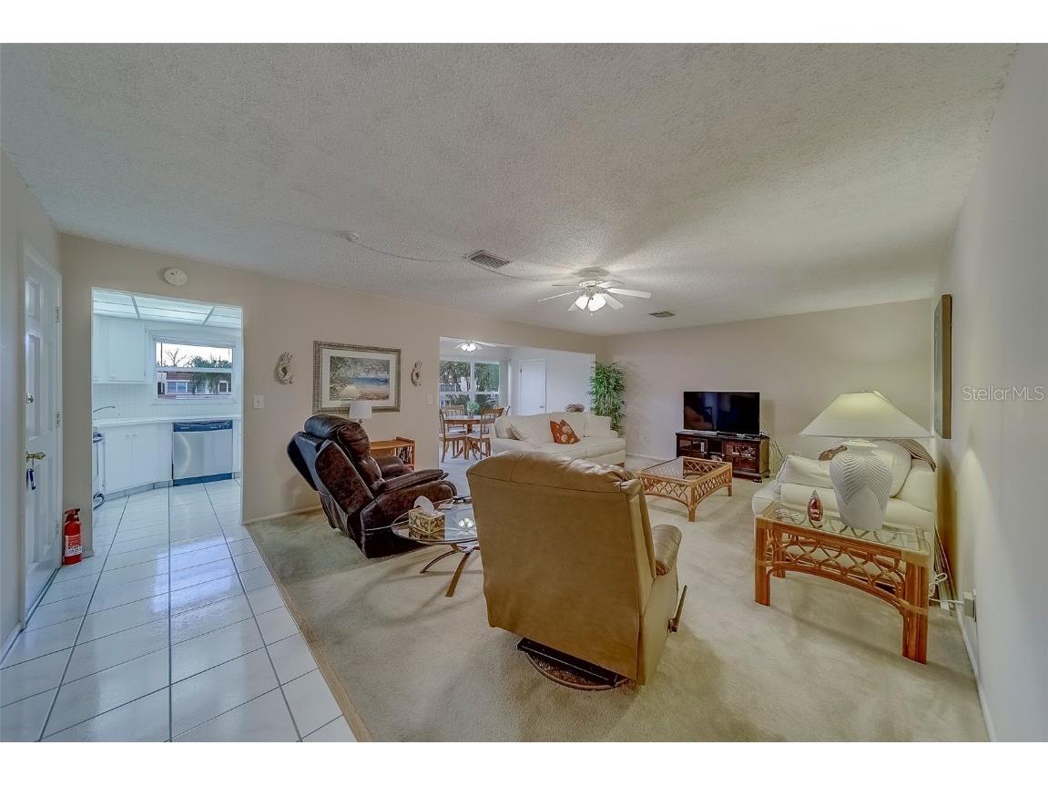206 Dogwood Circle Seminole FL 33777 TB8421980 image5