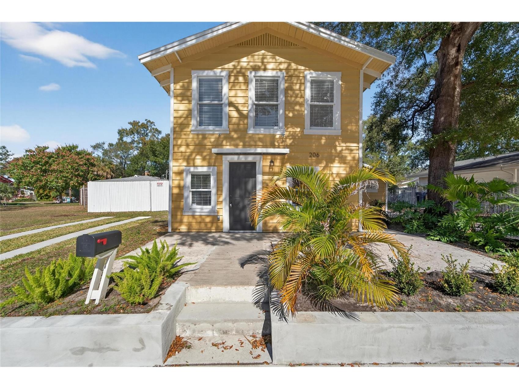 206 E Frierson Avenue Tampa FL 33603 TB8466564 image2