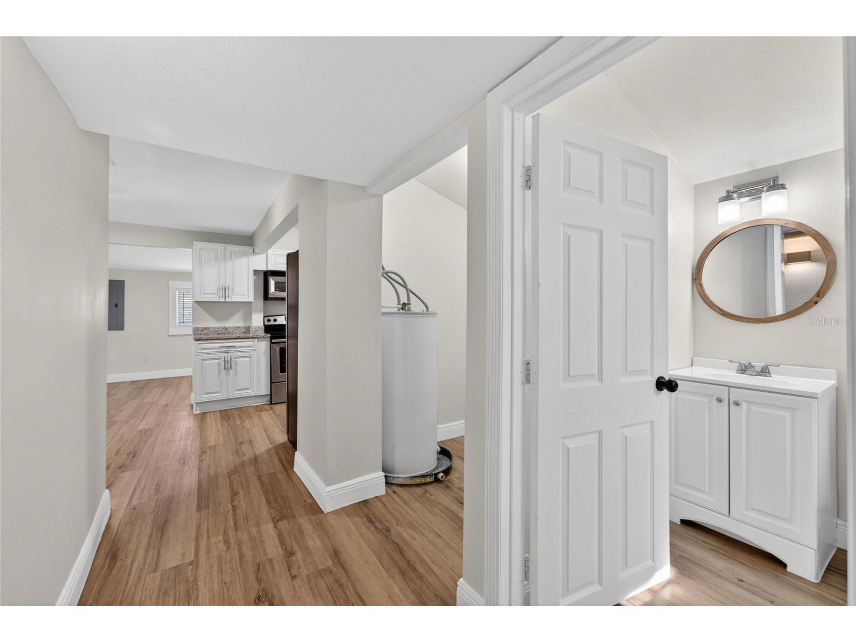 206 E Frierson Avenue Tampa FL 33603 TB8466564 image27