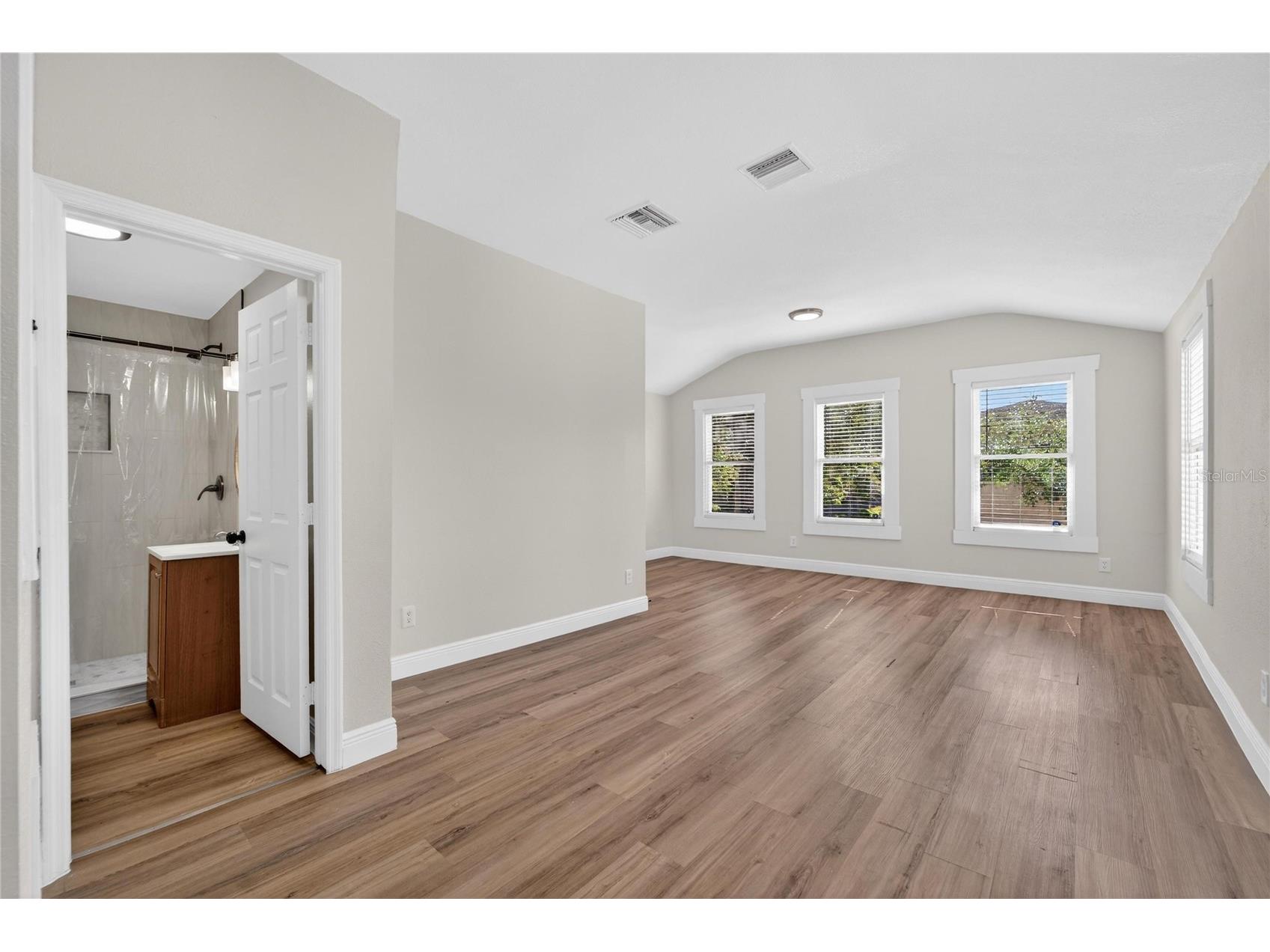 206 E Frierson Avenue Tampa FL 33603 TB8466564 image38