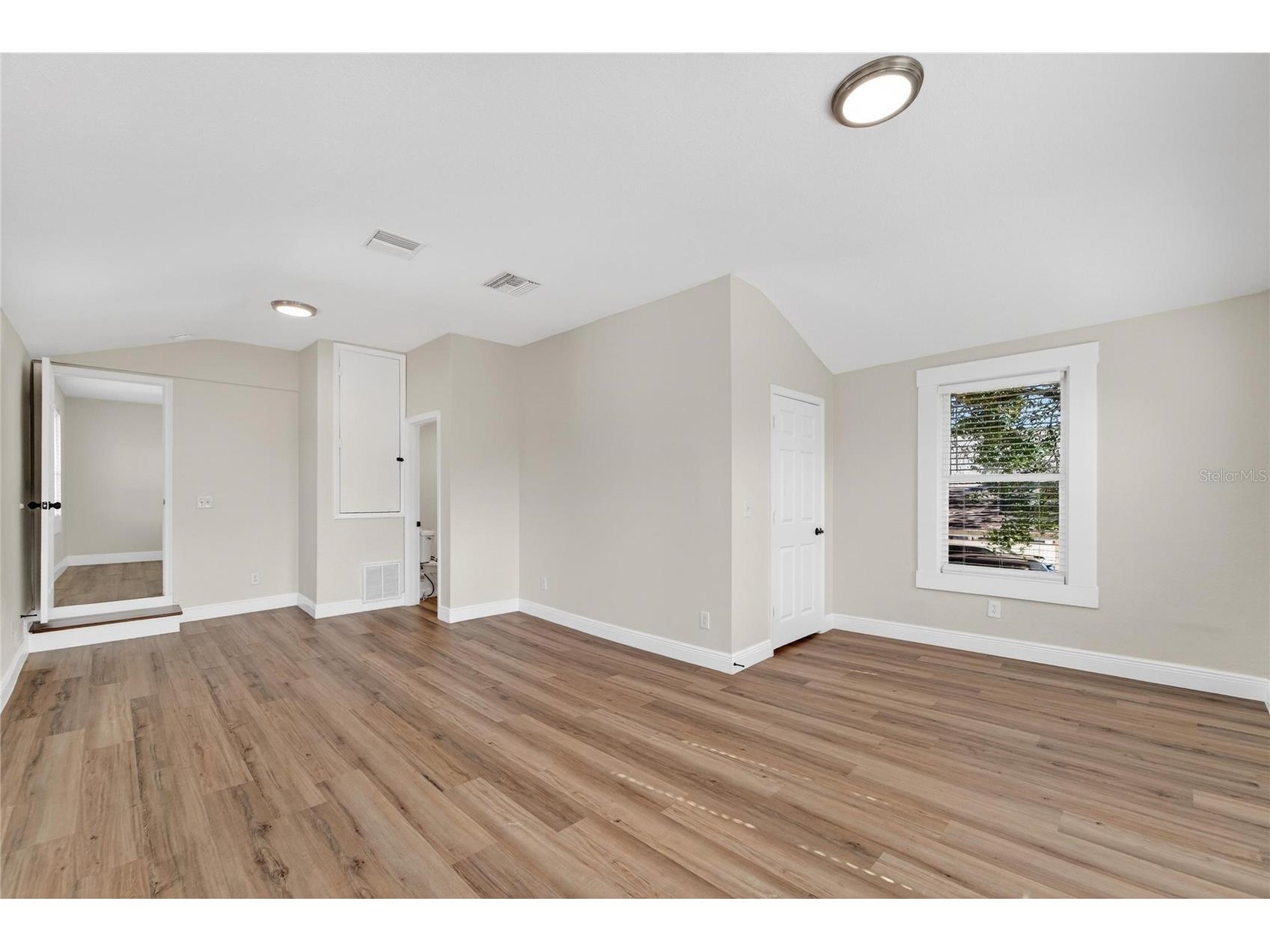 206 E Frierson Avenue Tampa FL 33603 TB8466564 image41