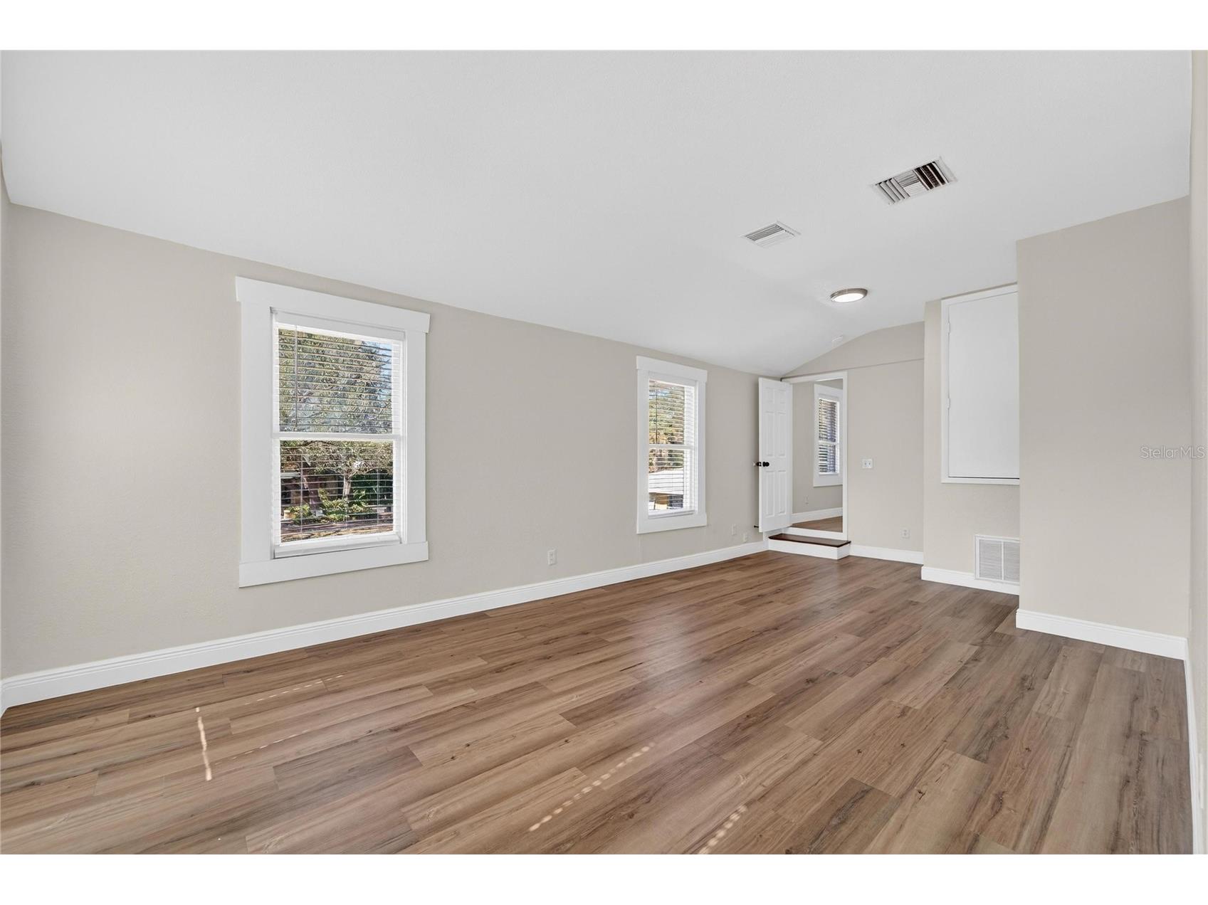 206 E Frierson Avenue Tampa FL 33603 TB8466564 image42