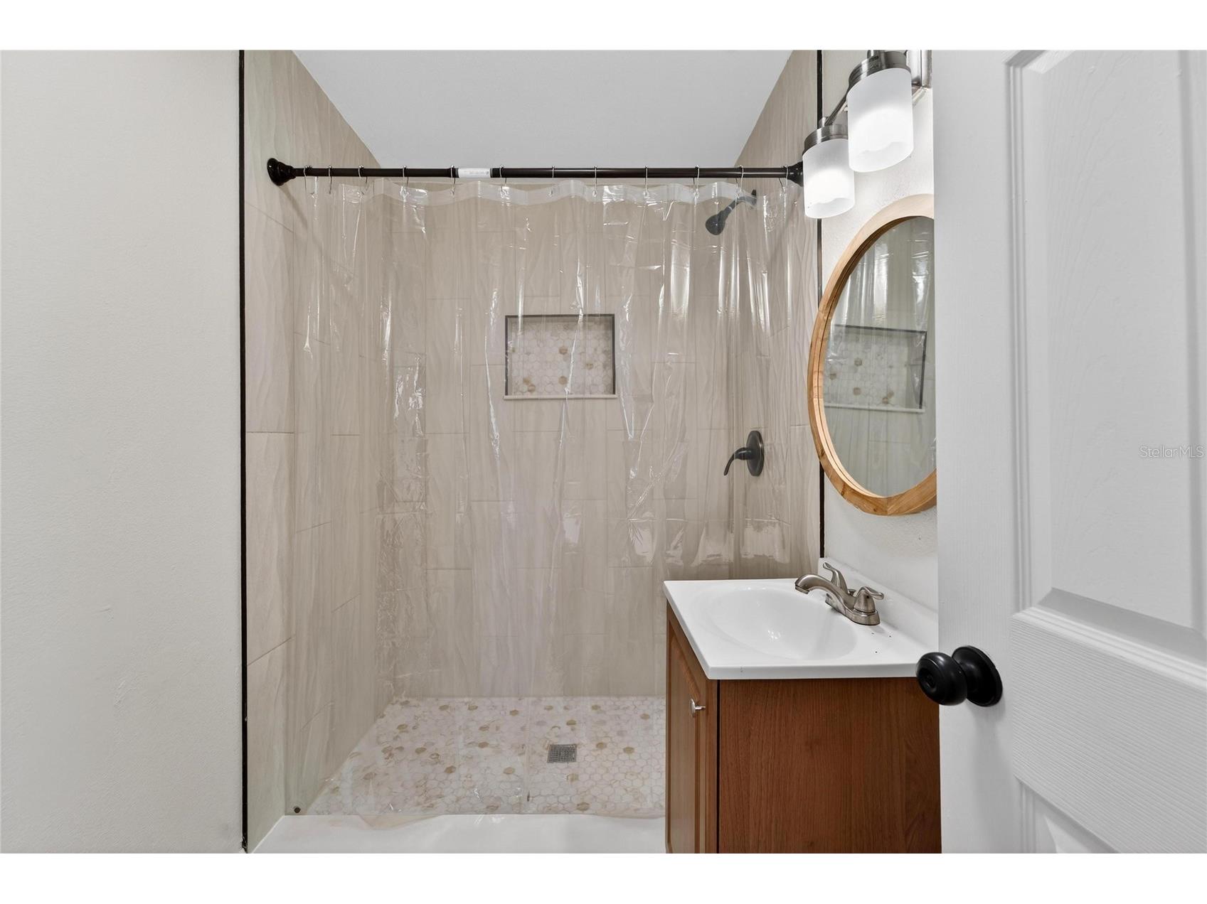 206 E Frierson Avenue Tampa FL 33603 TB8466564 image43