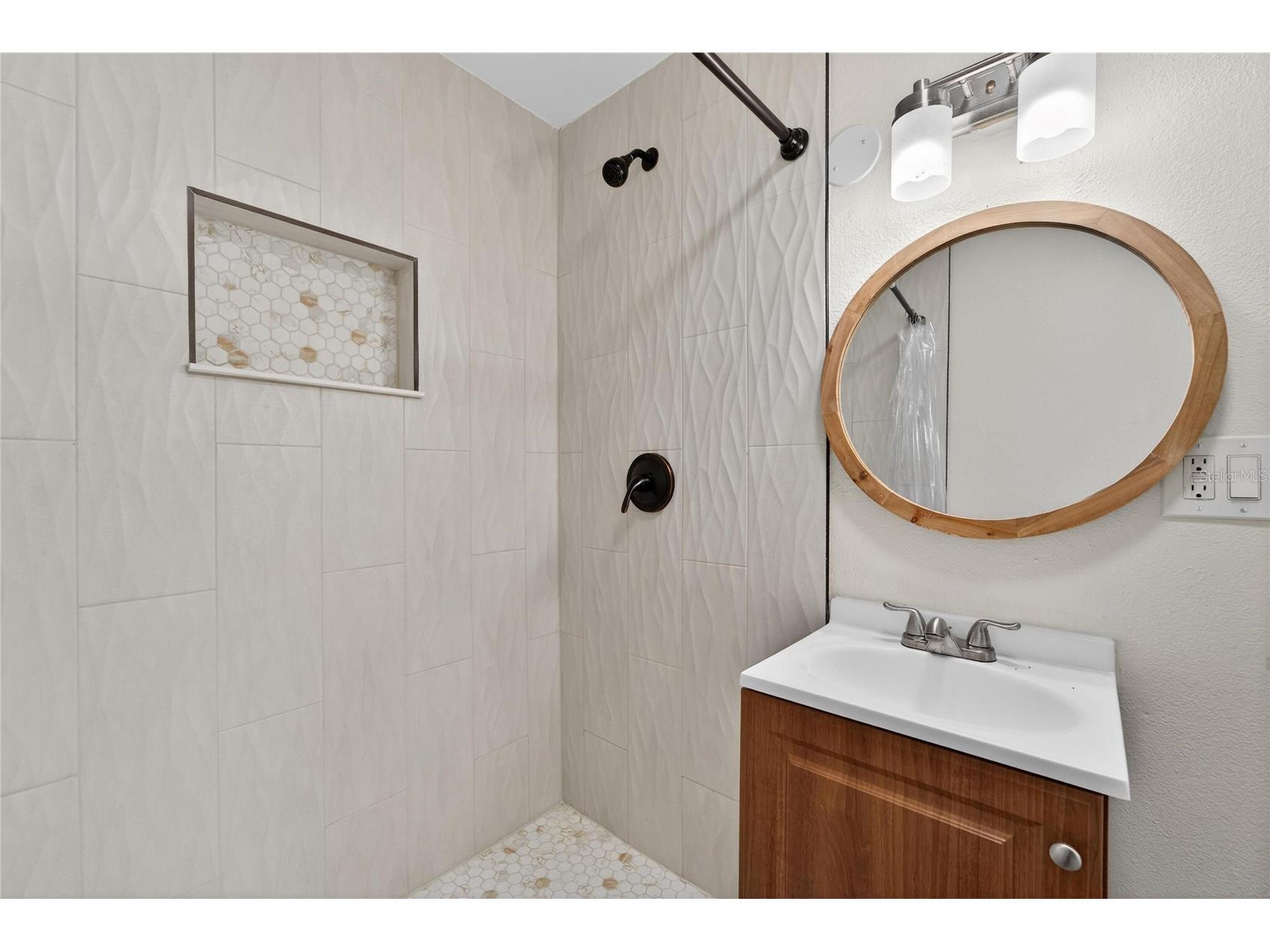 206 E Frierson Avenue Tampa FL 33603 TB8466564 image45