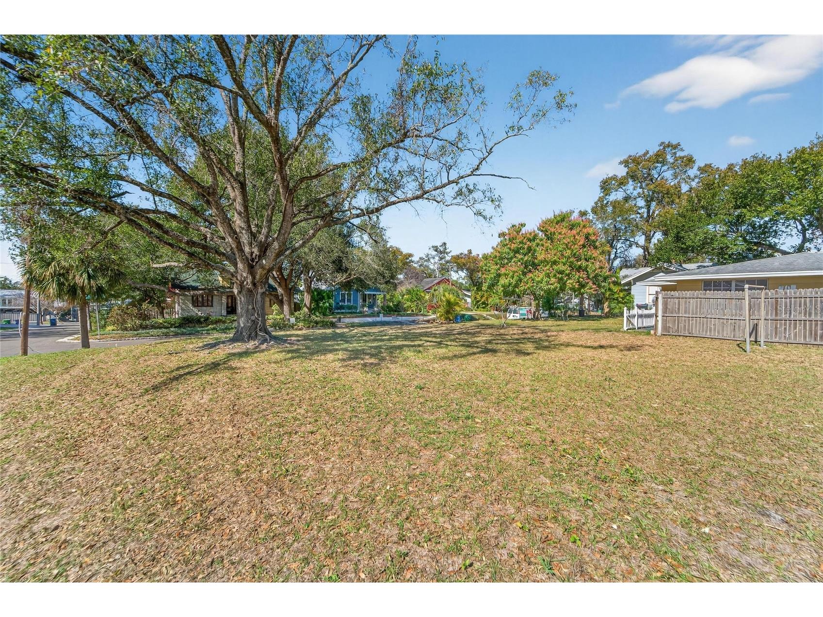 206 E Frierson Avenue Tampa FL 33603 TB8466564 image56