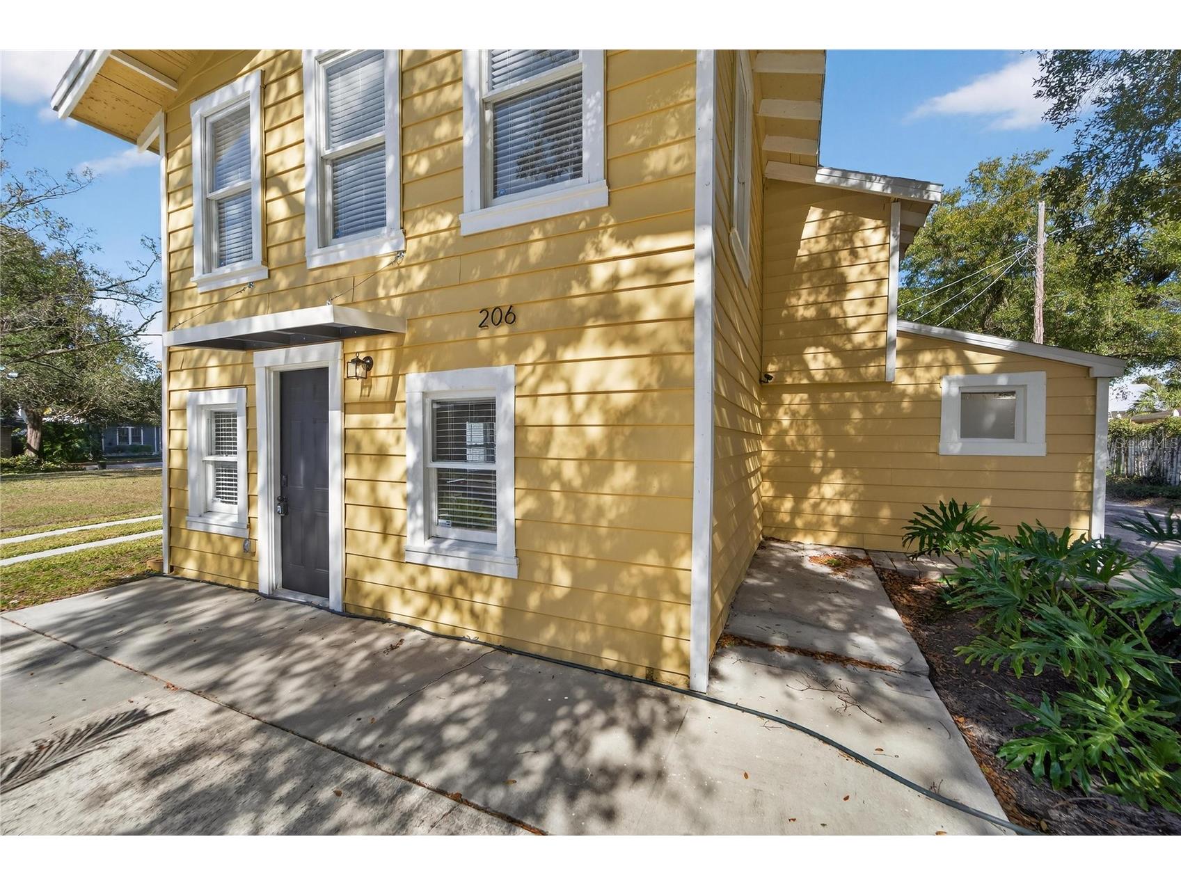 206 E Frierson Avenue Tampa FL 33603 TB8466564 image63