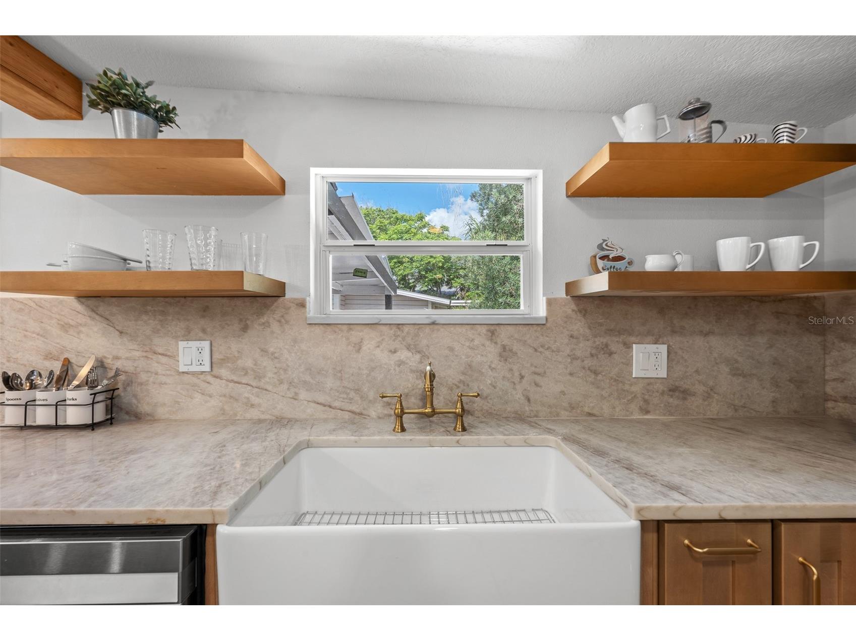 206 E North Street Tampa FL 33604 TB8505333 image14
