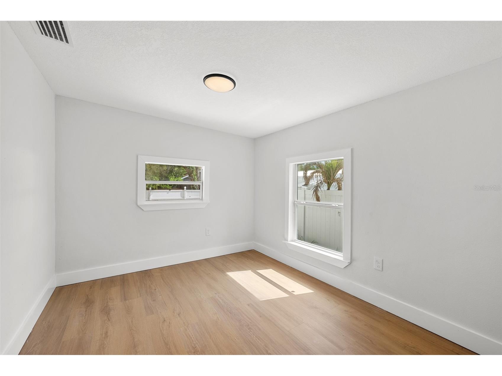 206 E North Street Tampa FL 33604 TB8505333 image22