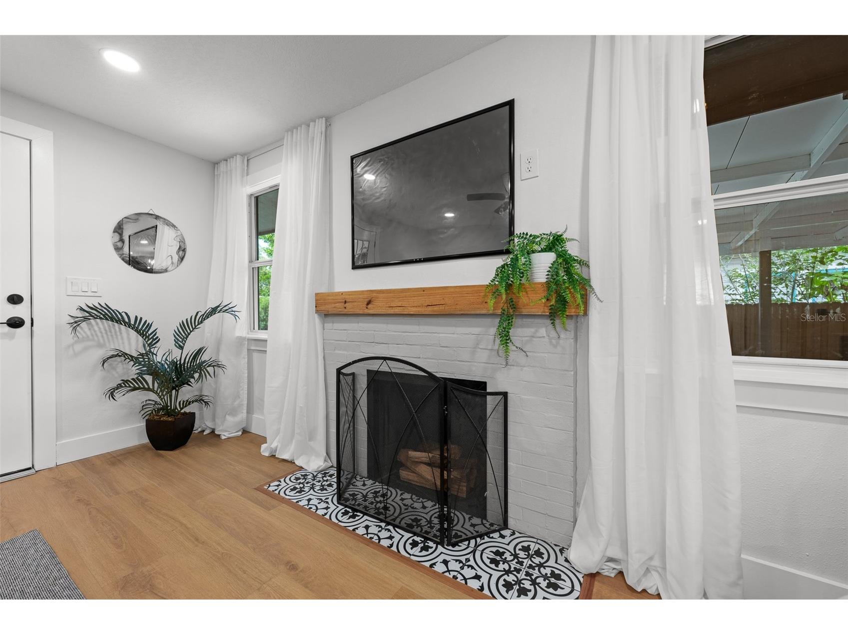 206 E North Street Tampa FL 33604 TB8505333 image7