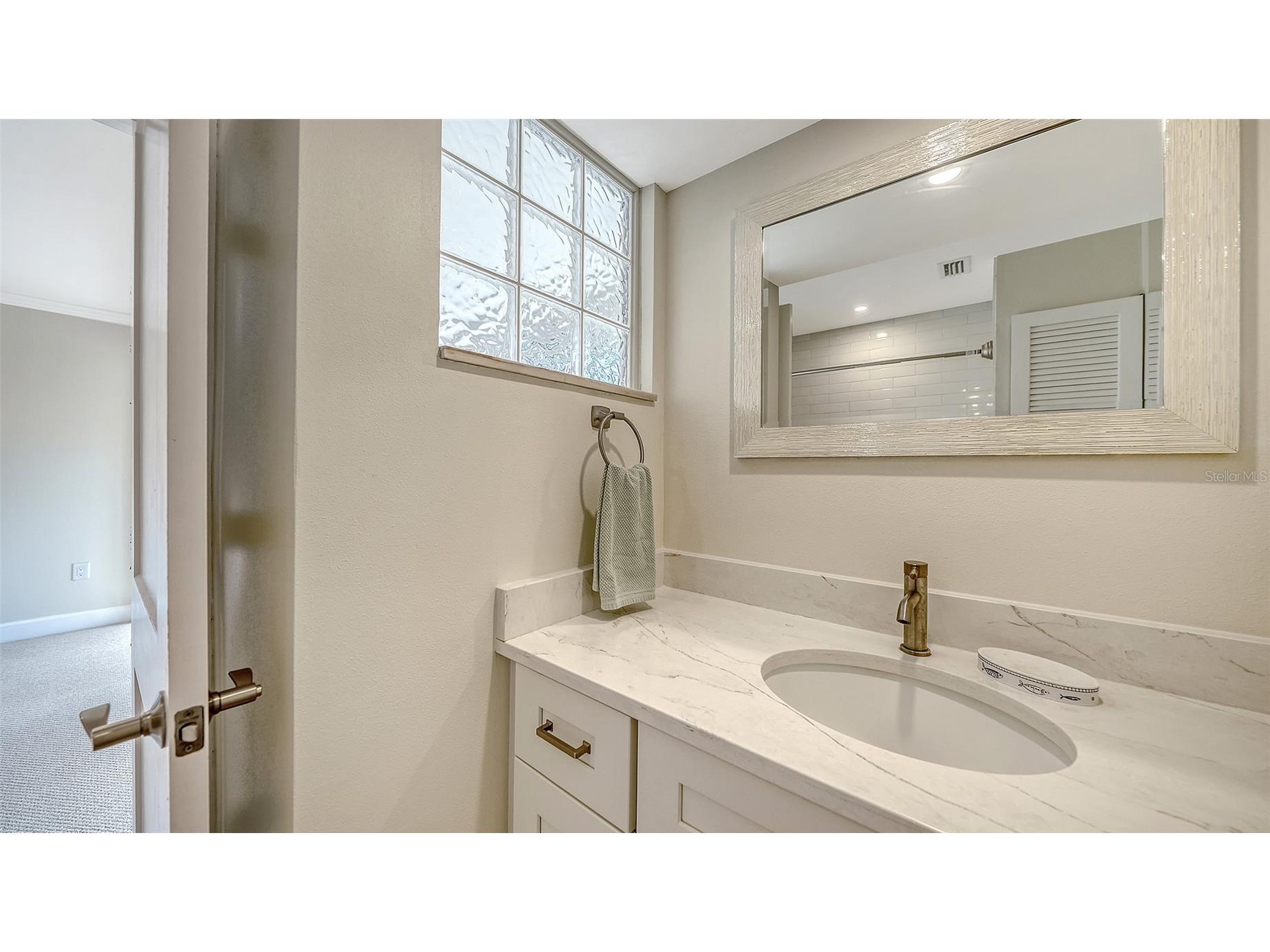 206 Hourglass Way #V10 Sarasota FL 34242 - GULF OF AMERICA A4690141 image35
