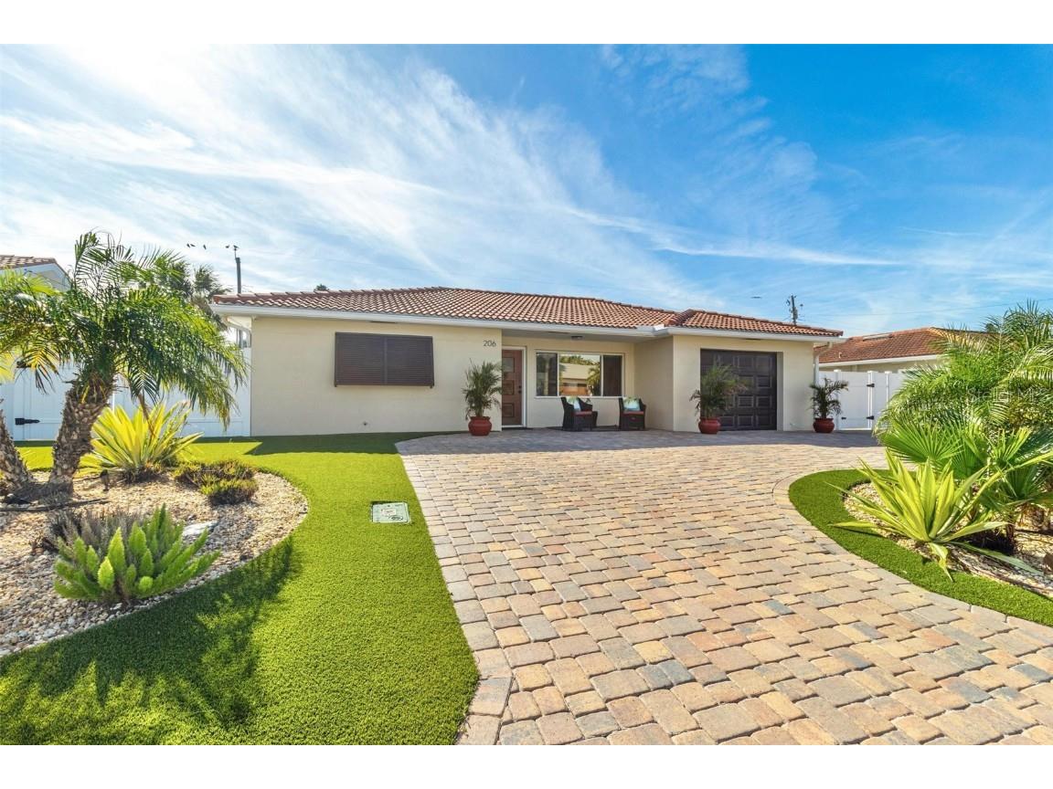 206 Lido Drive Saint Pete Beach FL 33706 U8235706 image1