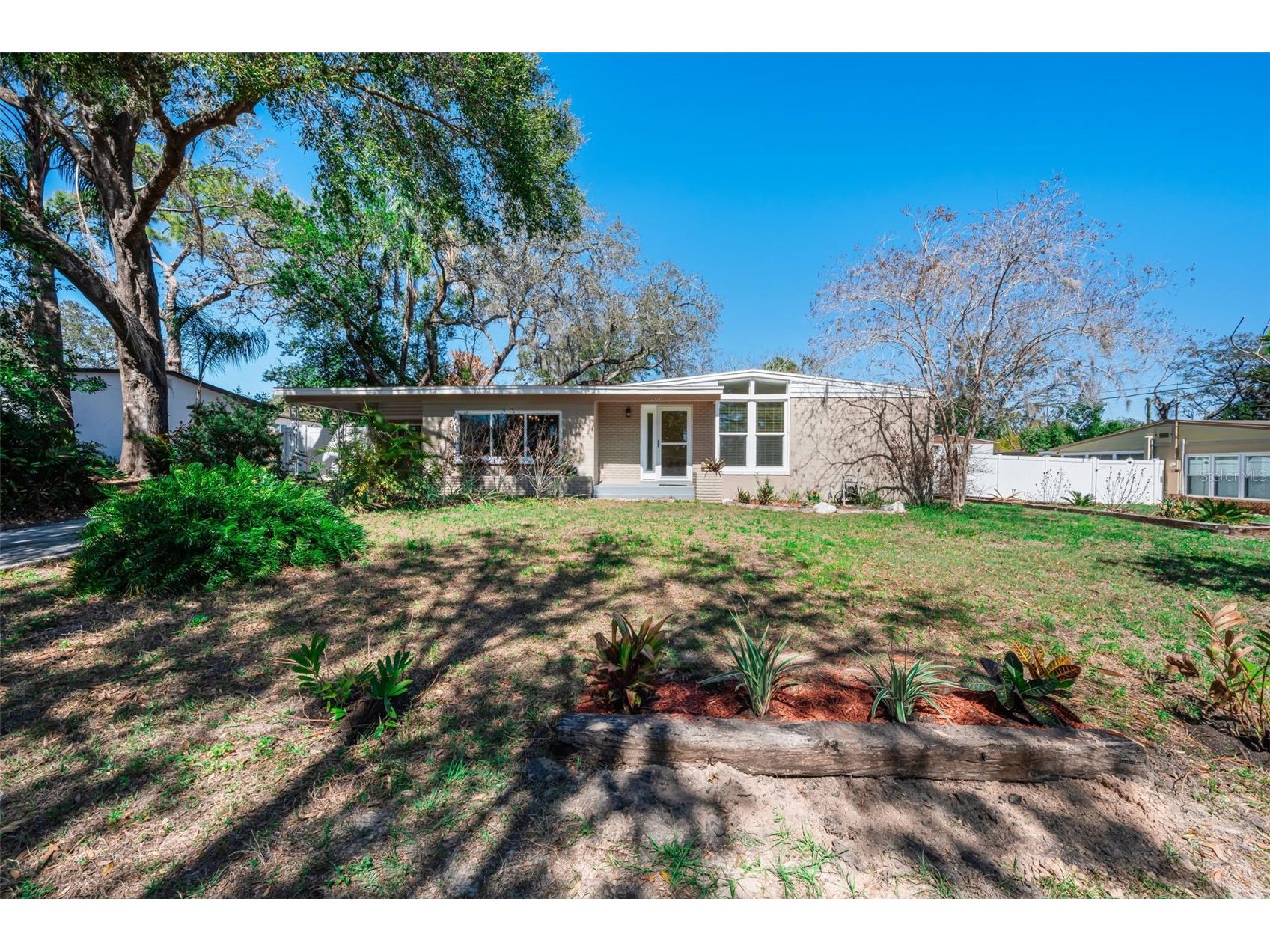 206 Linda Avenue Temple Terrace FL 33617 W7883353 image1