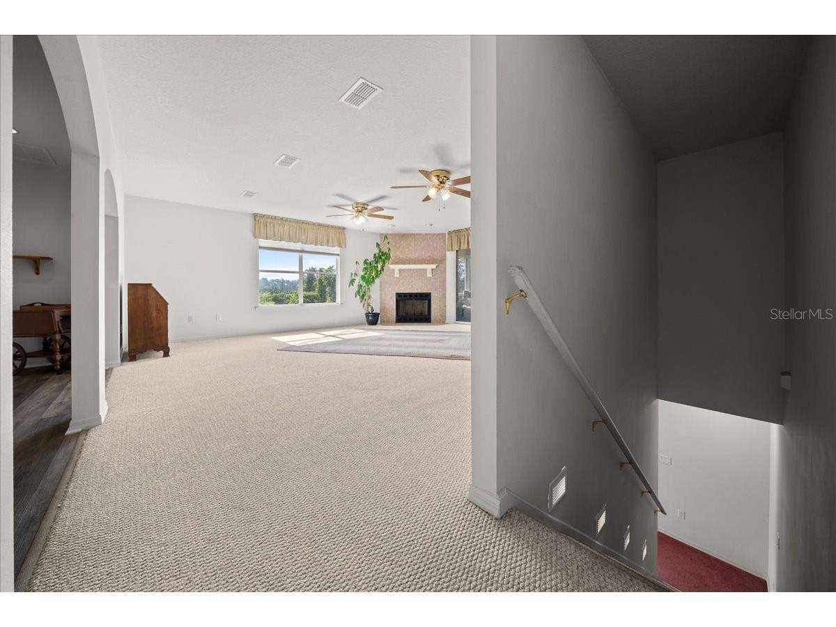 206 Malauka Radial Ocklawaha FL 32179 OM728404 image12