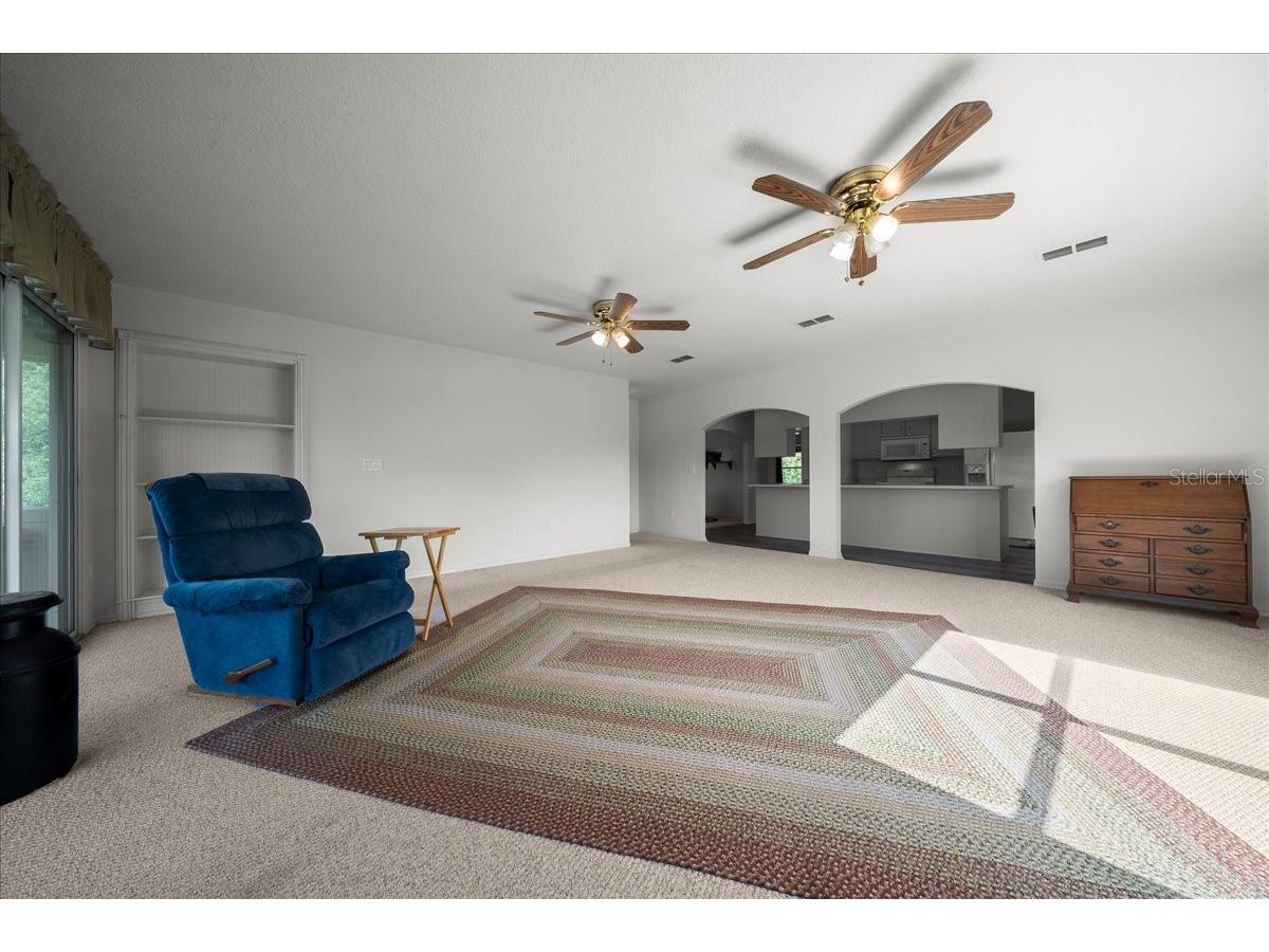 206 Malauka Radial Ocklawaha FL 32179 OM728404 image14