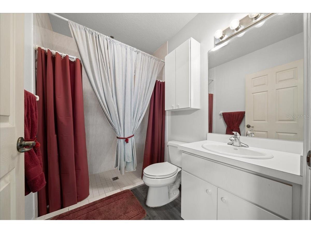 206 Malauka Radial Ocklawaha FL 32179 OM728404 image41