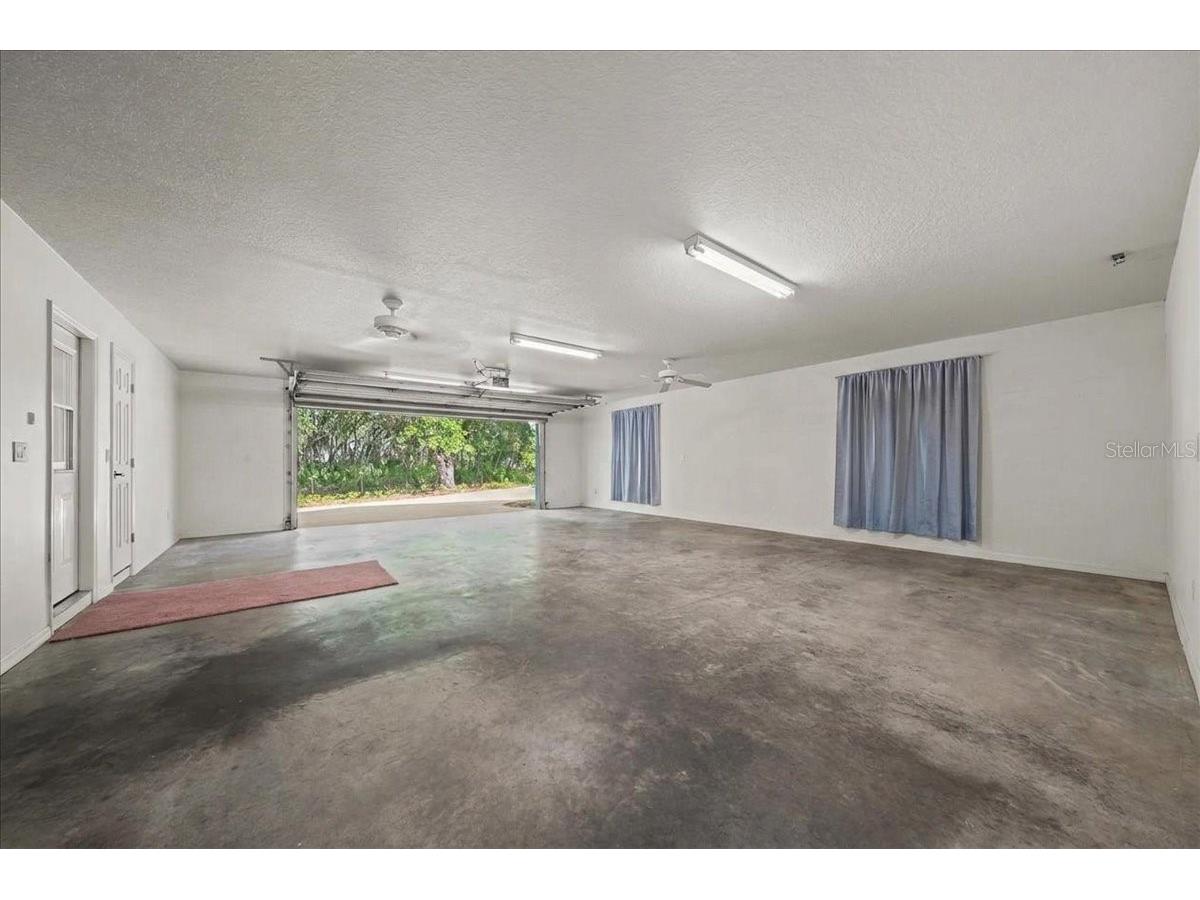 206 Malauka Radial Ocklawaha FL 32179 OM728404 image50